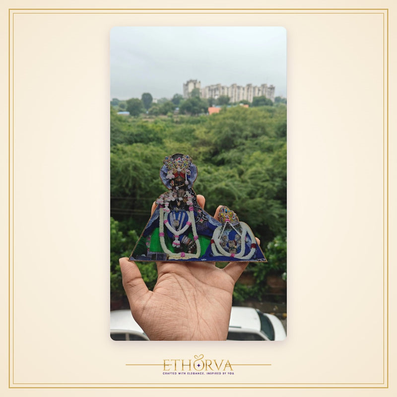 Radhavallabh Ji Wooden Cutout - view 2