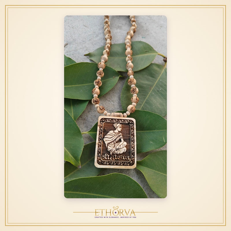 Shree harivansh mahaprabhu Tulsi locket with radha tulsi beads - view 3